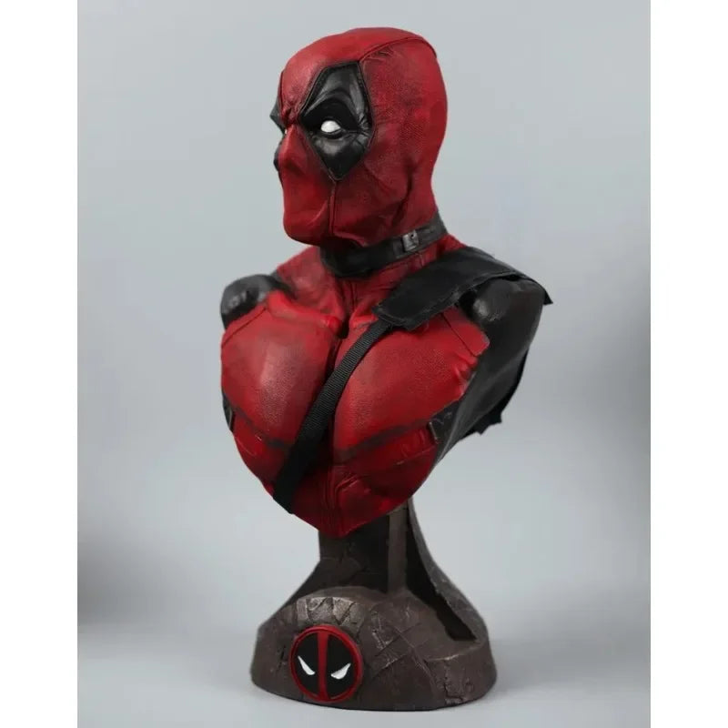 Marvel Figure Deadpool — Classic Mask 33cm (13.0") Collector Bust