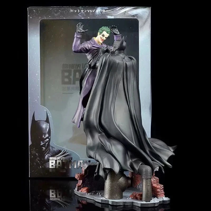 DC Comics Figure Arkham Clash Batman vs Joker 29cm (11.4") Collector Statue