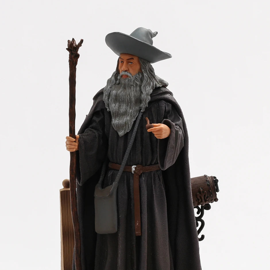 Lord of the Rings Figure Gandalf — The Grey 21cm (8.3") Collector Statue