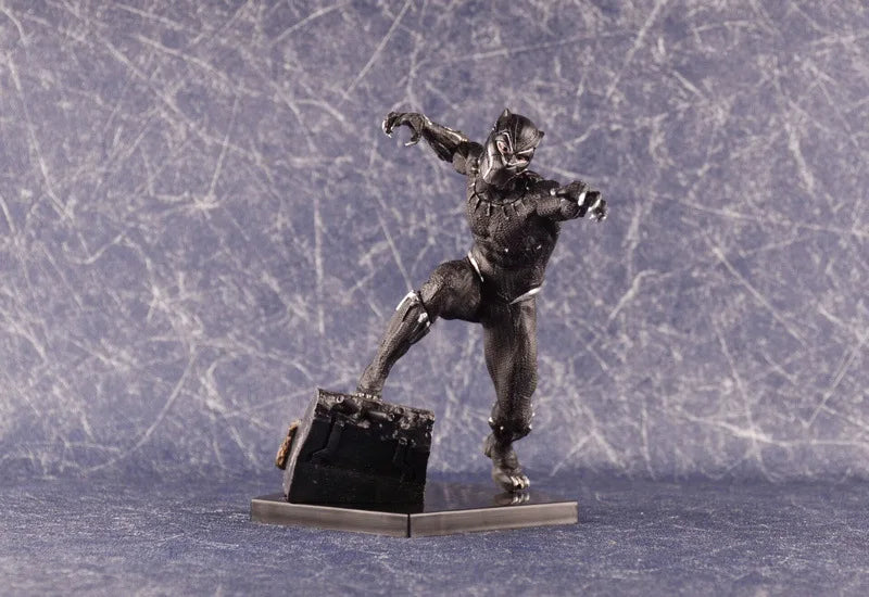 Marvel Figure Black Panther — Wakandan Leap 18cm (7.1") Collector Statue