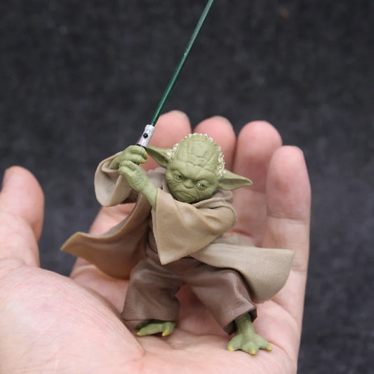 Star Wars Figure Jedi Duel Yoda with Lightsaber Collectible
