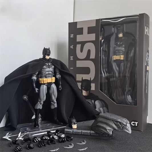 DC Comics Figure Batman — Hush Black Cape Articulated Collectible