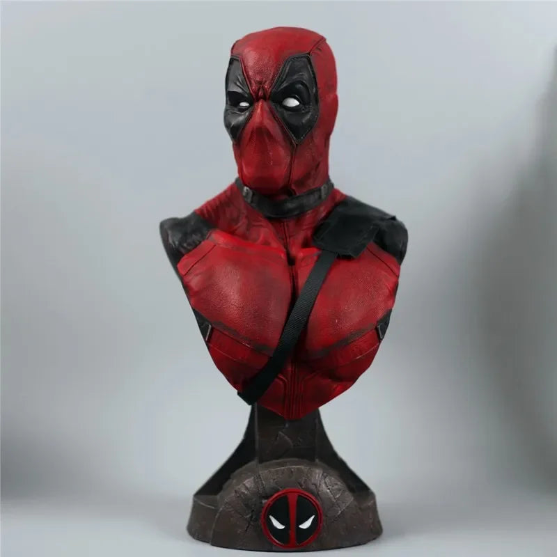 Marvel Figure Deadpool — Classic Mask 33cm (13.0") Collector Bust