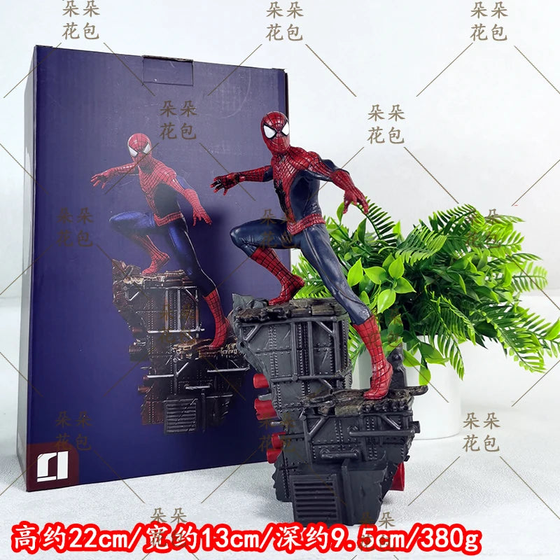Marvel Figure Spider-Man — City Watch 22cm (8.7") Collector Statue