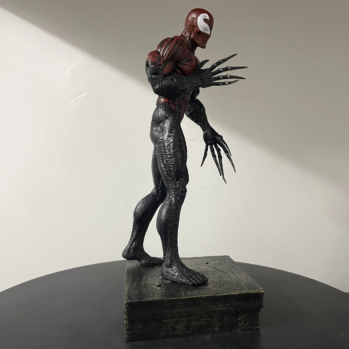 Marvel Figure Symbiote Fury Venom with Two Heads Articulated Collectible