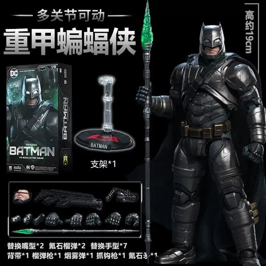DC Comics Figure Armored Knight Batman 19cm (7.5") Articulated Collectible