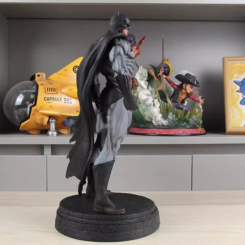DC Comics Figure Elite Knight Batman 38cm (15") Collector Statue