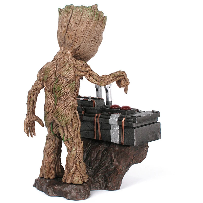 Marvel Figure Little Guardian Groot 17cm (6.7") Collector Statue