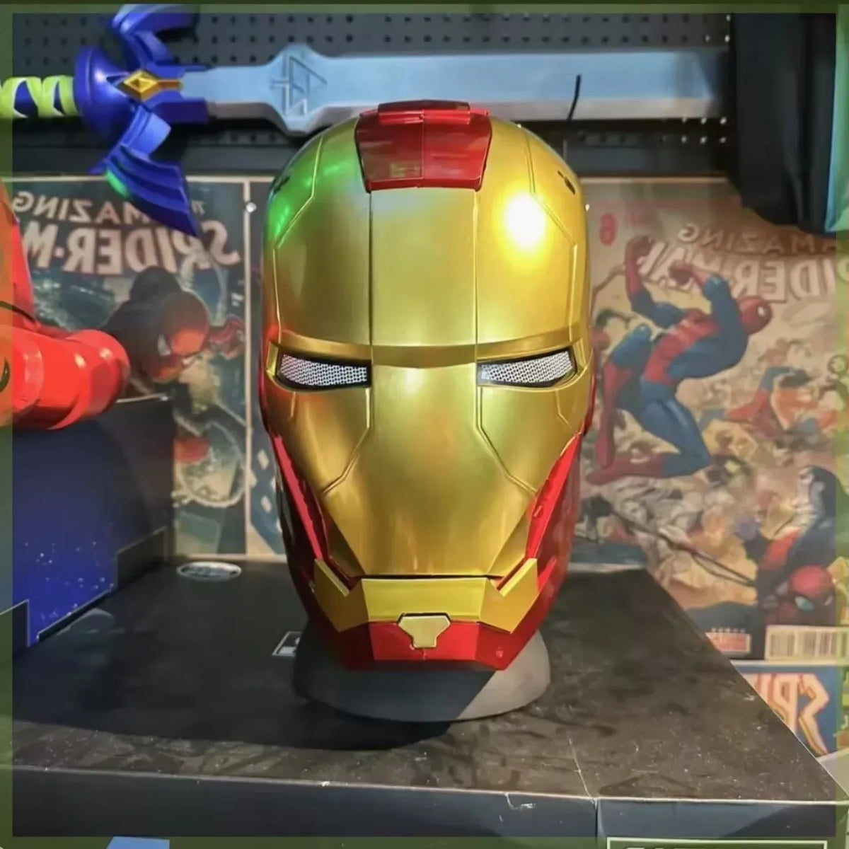 Marvel Iron Man — Manual Gold Cosplay Helmet