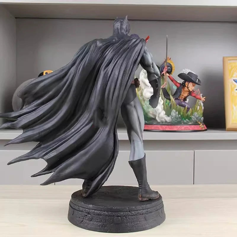 DC Comics Figure Elite Knight Batman 38cm (15") Collector Statue